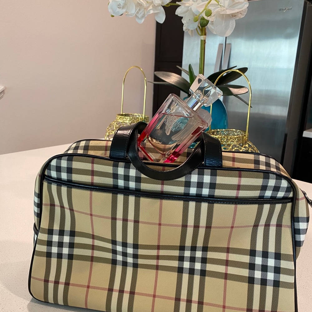 ‼️SOLD‼️Burberry Handbag - Picture 7 of 7